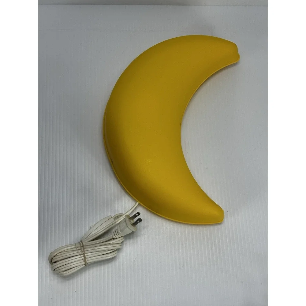 IKEA Smila Crescent Moon Mane Yellow Bedroom Wall Night Light‎